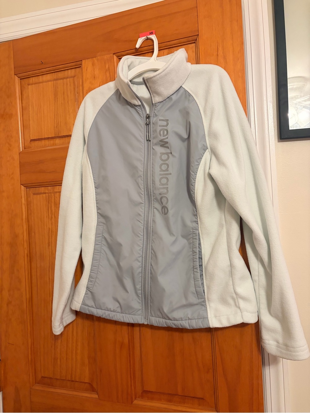 New Balance Women’s Light Gray and Pale Mint Fleece-Panel Jacket
